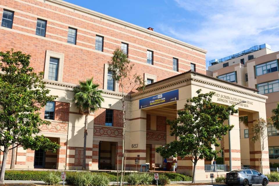 Santa Monica UCLA Medical Center