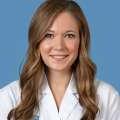 Courtney DeCan，医学博士，公共卫生硕士